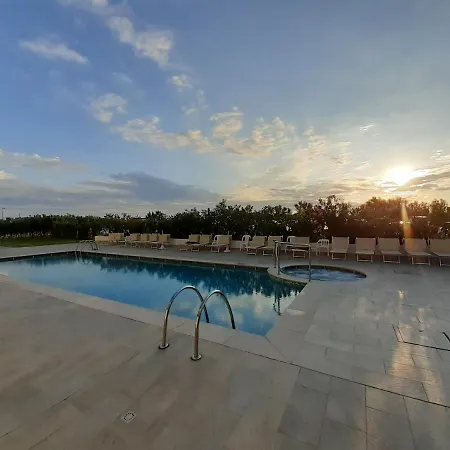 Adria Hotel 4*