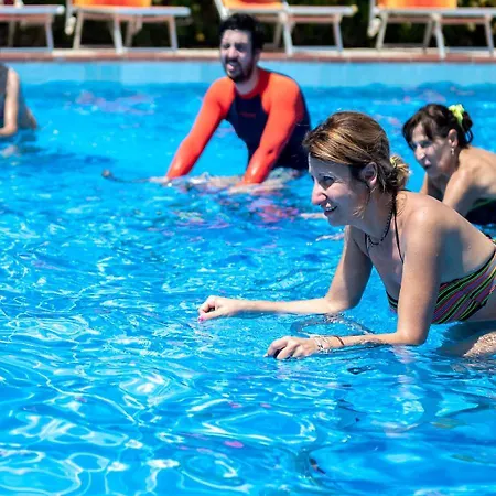 Hotel Adria 4*