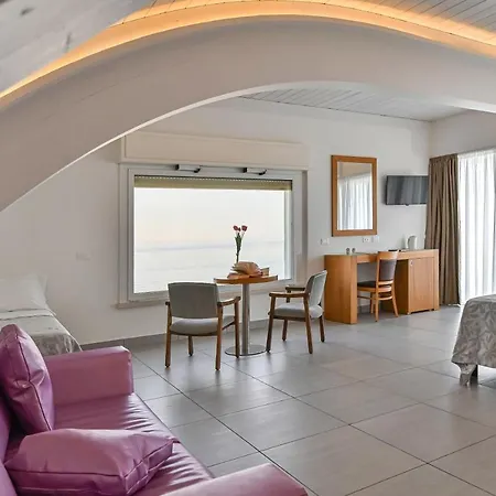 Hotel Adria 4*