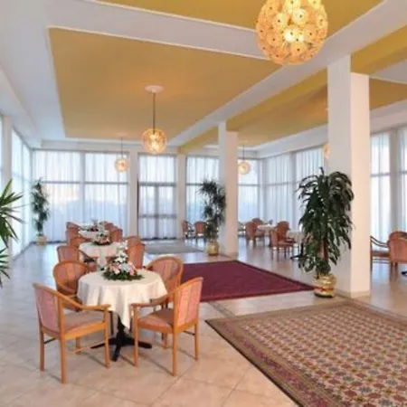 Adria Ξενοδοχείο 4*