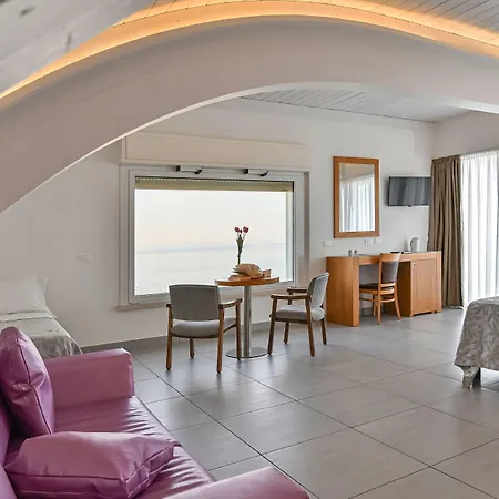 Adria Hotel