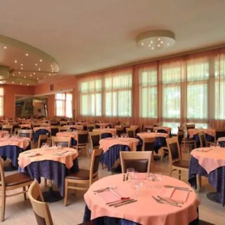 Adria ホテル ミラノ・マリッティマ